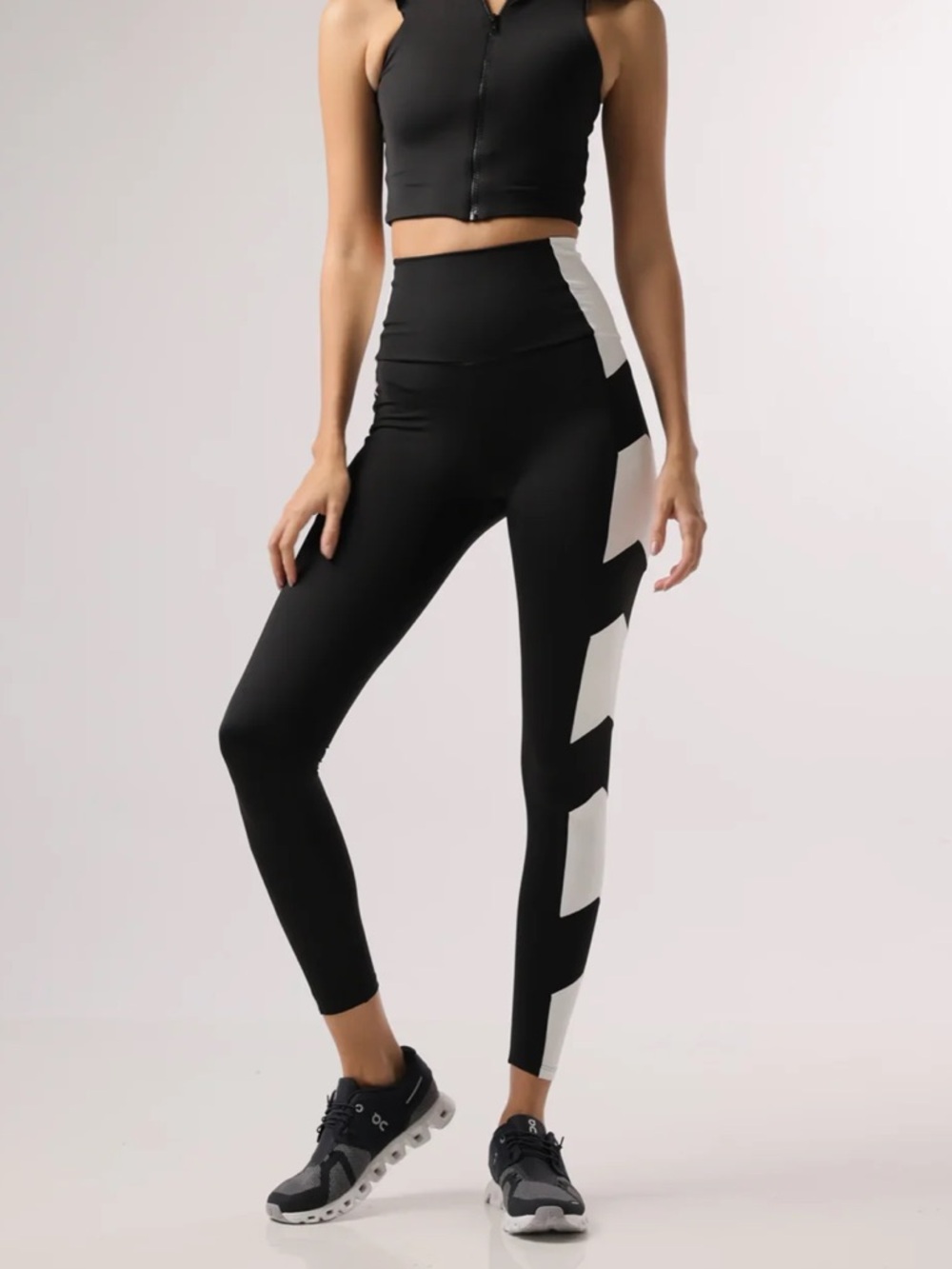 Port de Bras High-Rise Black Leggings with White Chevron Side Panels